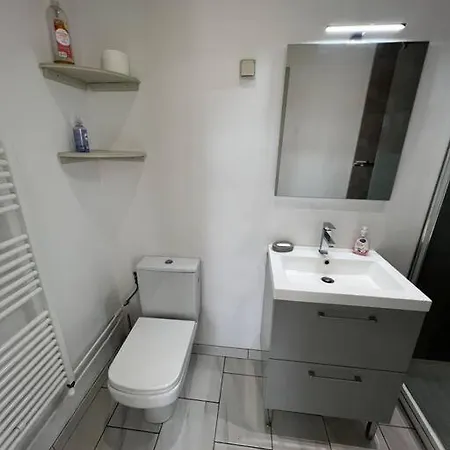 Belle Maison Quartier Henriville, Proche Centre Lejlighed *