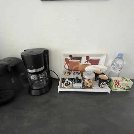 Apartment Belle Maison Quartier Henriville, Proche Centre